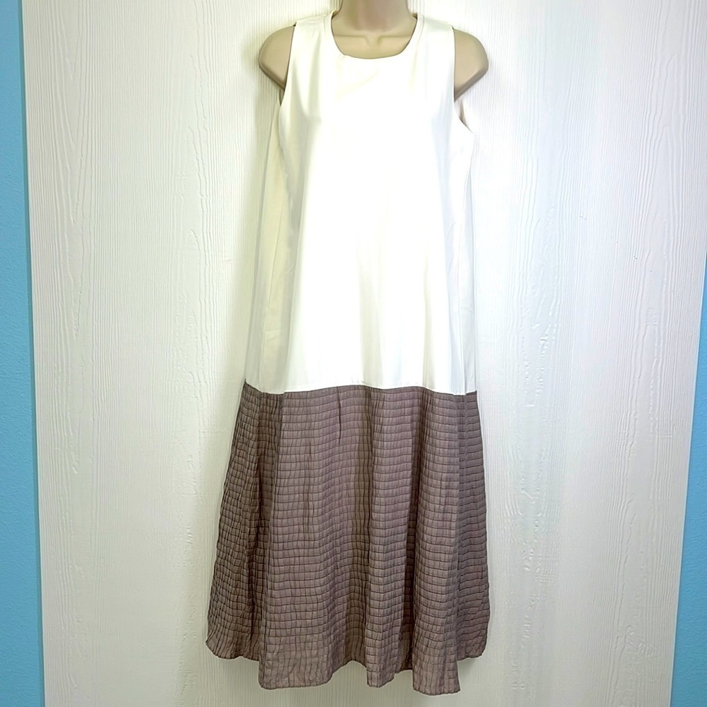 Rococo - Two Toned White And Grey Lined Sleeveless Maxi Dress Size Small